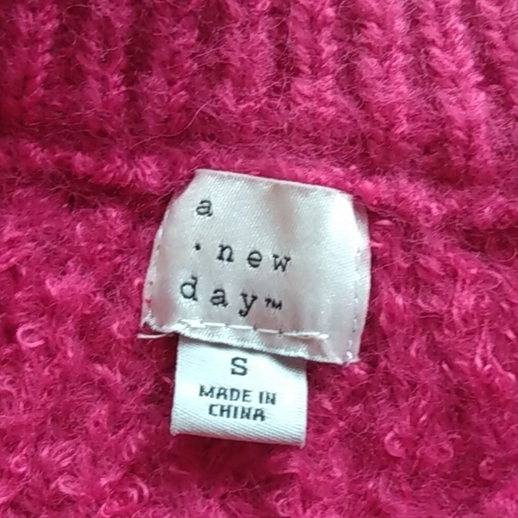 A New Day Balloon Sleeve Sweater - Picture 4 of 5